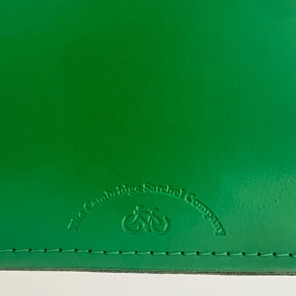 Green Cambride Satchel Bag 14 inch - Picture 2 of 3